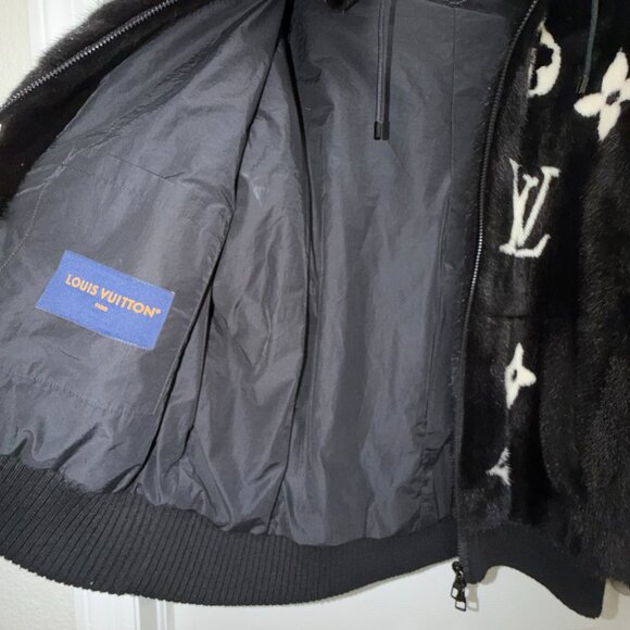 Authentic Louis Vuitton Monogram Mink Fur Hooded Coat - Picture 4 of 4